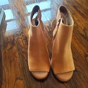 NEW! Steve Madden Valencia Suede Tan Open Toe Ankle Booties Size 8.5